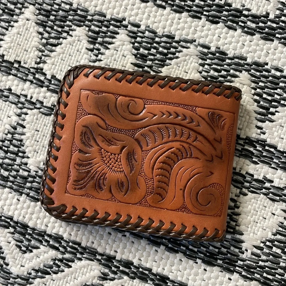 VTG Hand-Stitched Leather Wallet with Horse/Floral Pattern